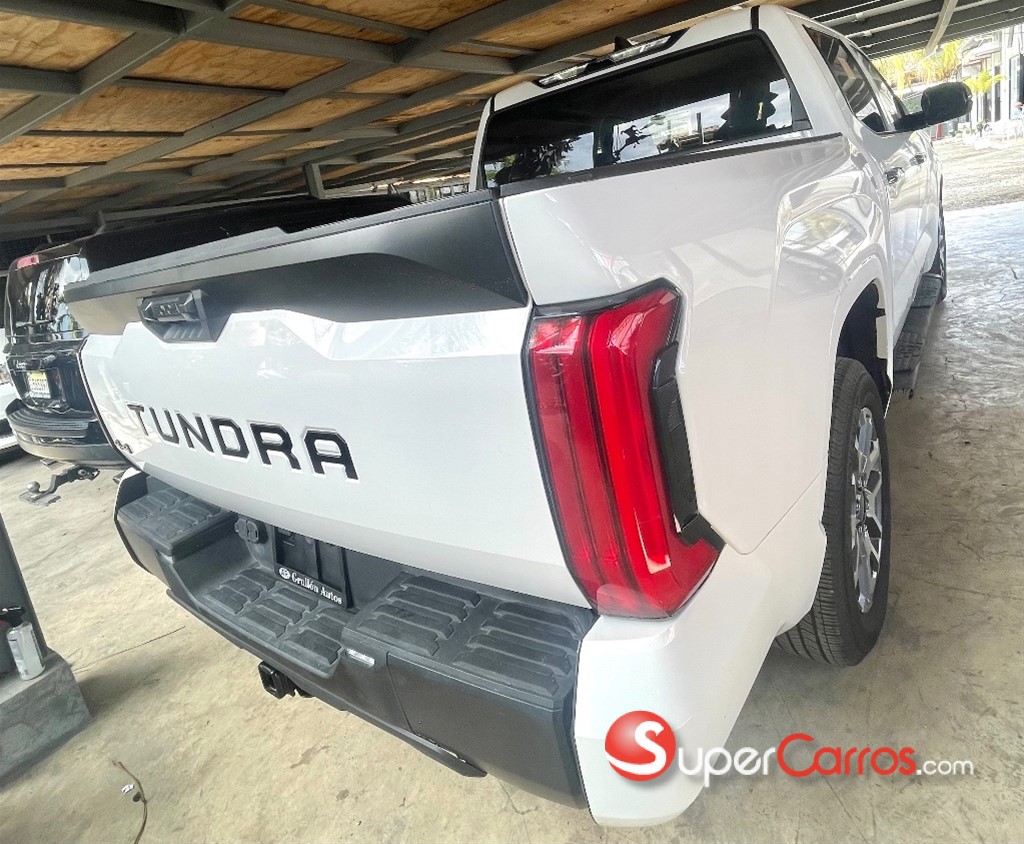 2023 Toyota Tundra SR5 — foto 3 / 9