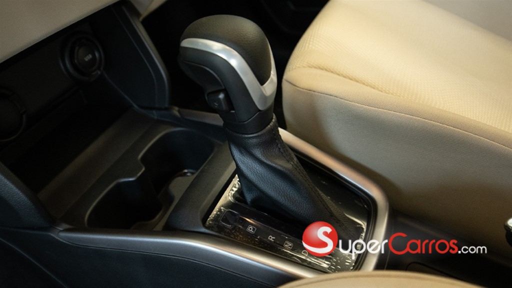 2026 Suzuki Dzire GLX — foto 6 / 12