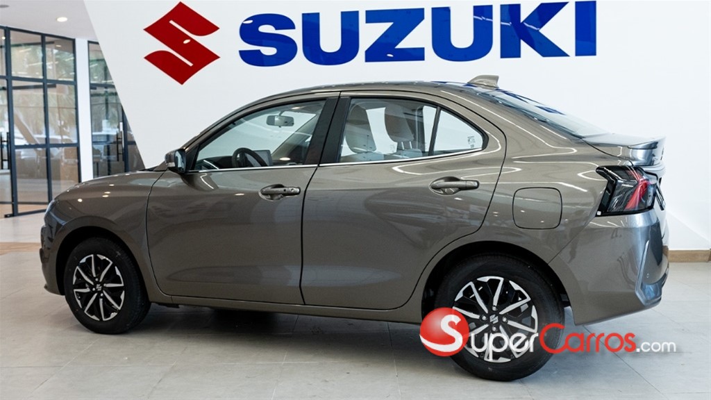 2026 Suzuki Dzire GLX — foto 11 / 12