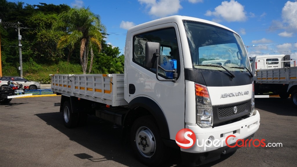 2025 ASHOK LEYLAND PARTNER — foto 4 / 8