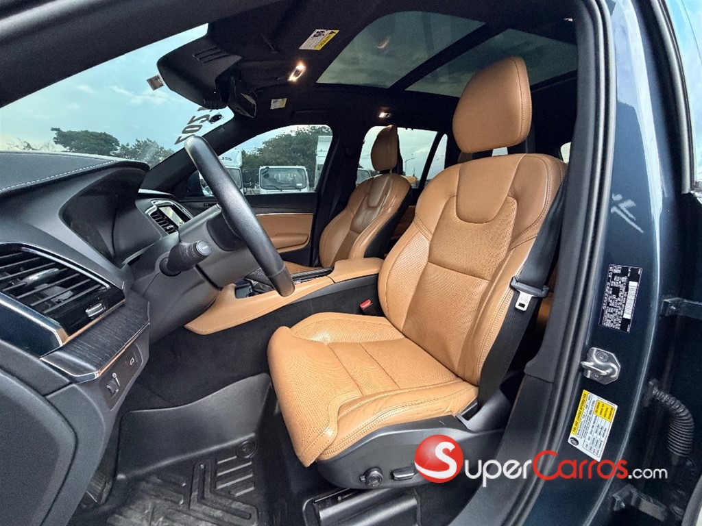 2021 Volvo XC90 Inscription T6 — foto 7 / 10