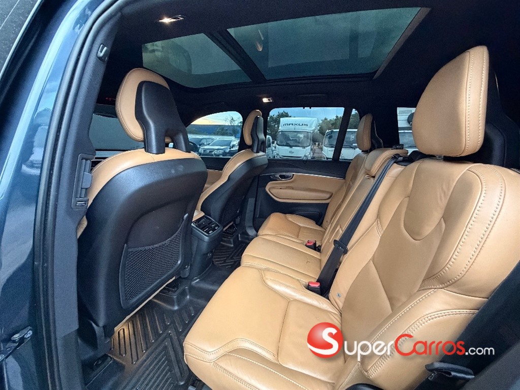 2021 Volvo XC90 Inscription T6 — foto 8 / 10