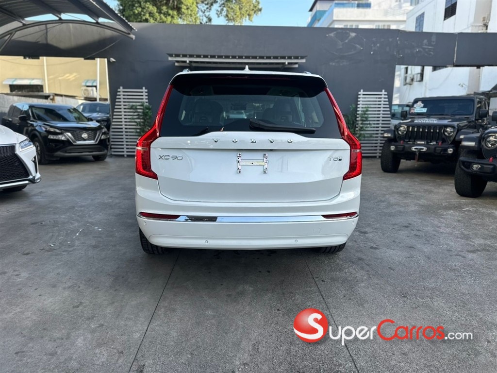 2025 Volvo XC90 Plus Recharge — foto 4 / 12