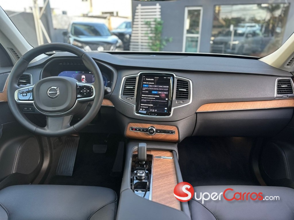 2025 Volvo XC90 Plus Recharge — foto 11 / 12