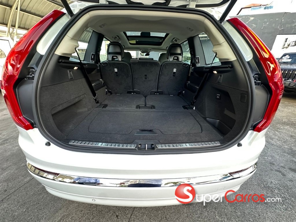 2025 Volvo XC90 Plus Recharge — foto 12 / 12