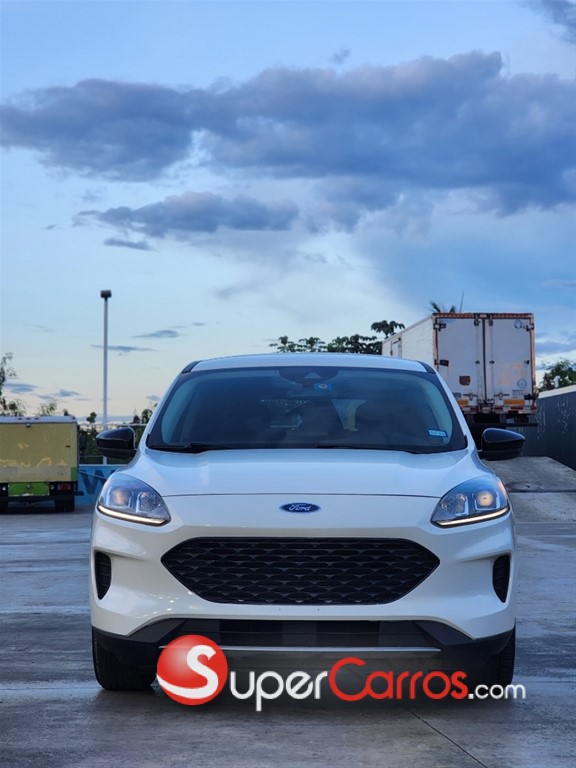 2020 Ford Escape Hybrid — foto 3 / 12