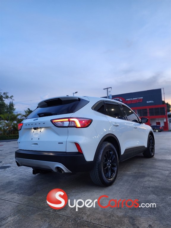 2020 Ford Escape Hybrid — foto 4 / 12