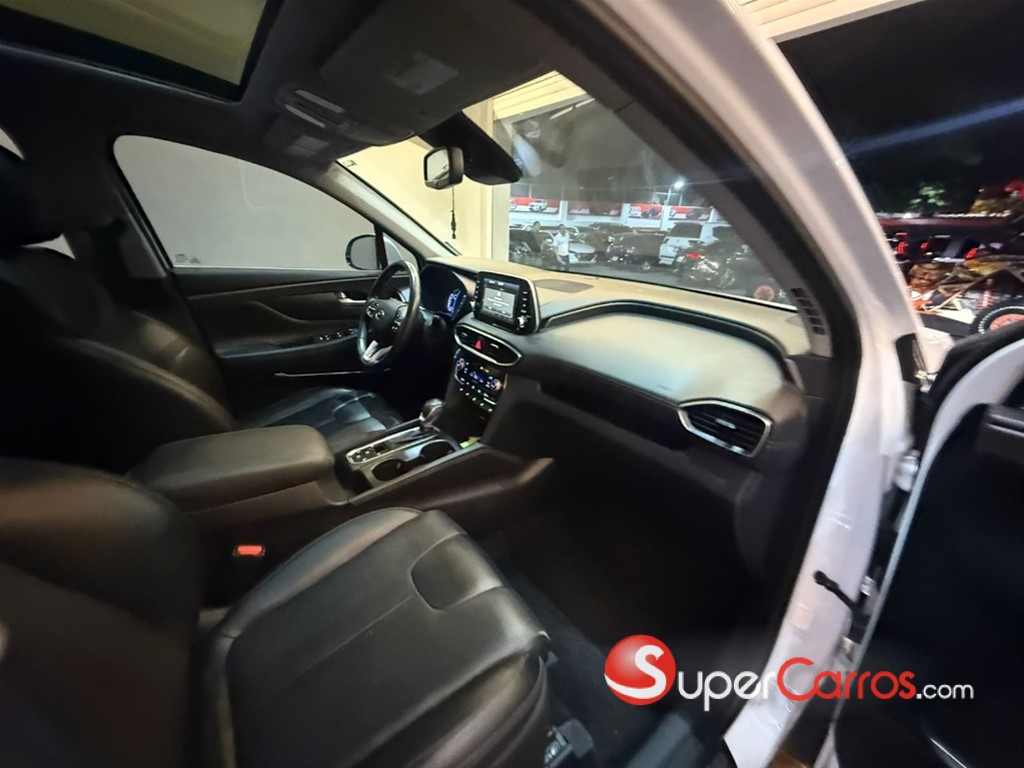 2019 Hyundai Santa Fe Limited — foto 7 / 9