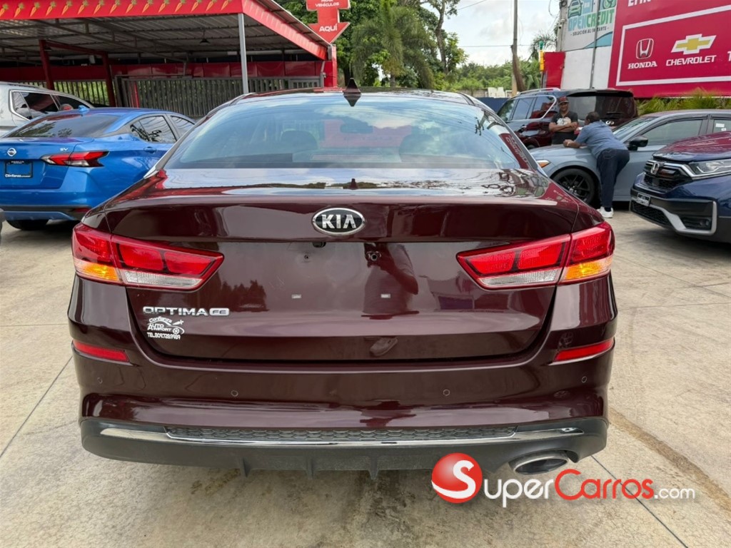 2020 Kia Optima — foto 5 / 10