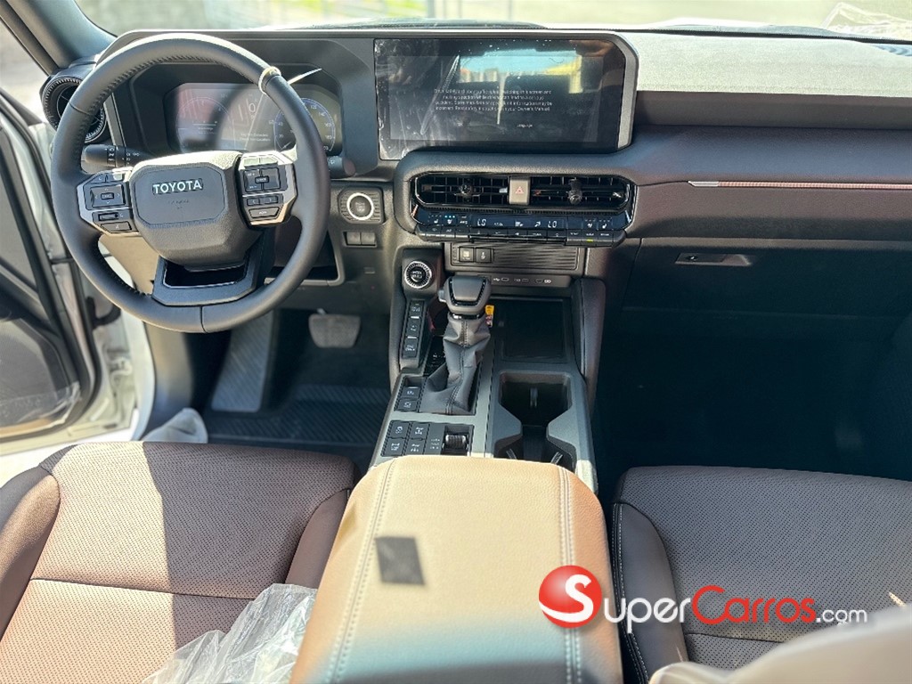 2025 Toyota Land Cruiser Prado Adventure — foto 6 / 10
