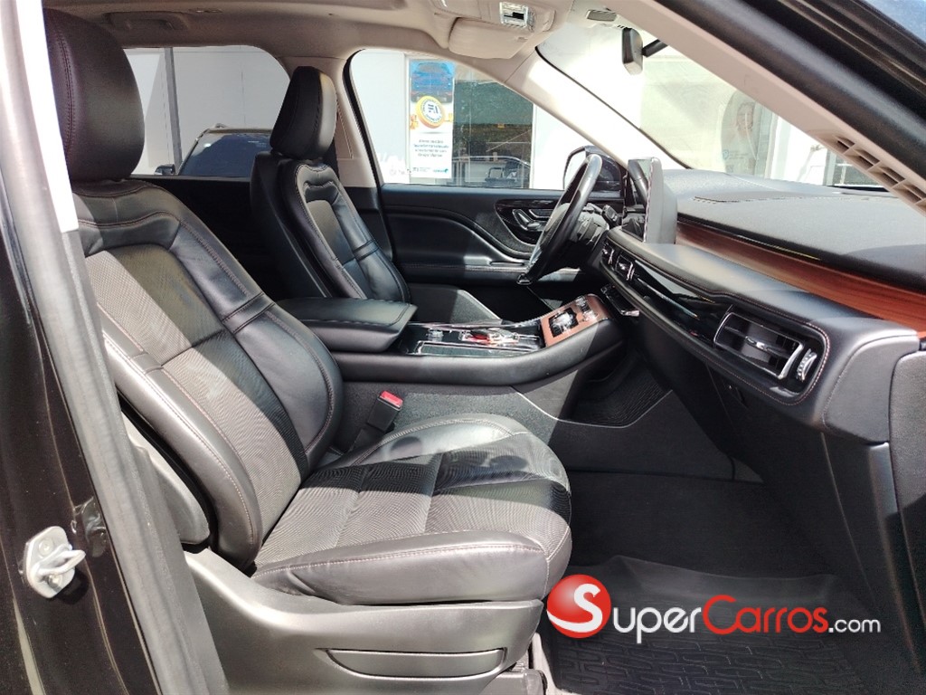 2022 Lincoln Aviator — foto 6 / 12