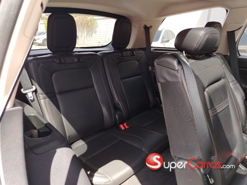 2022 Lincoln Aviator — foto 11 / 12