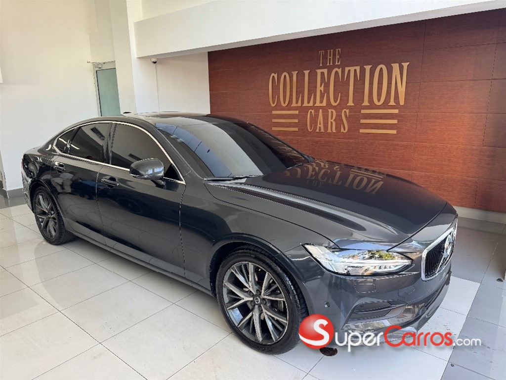 2017 Volvo S90