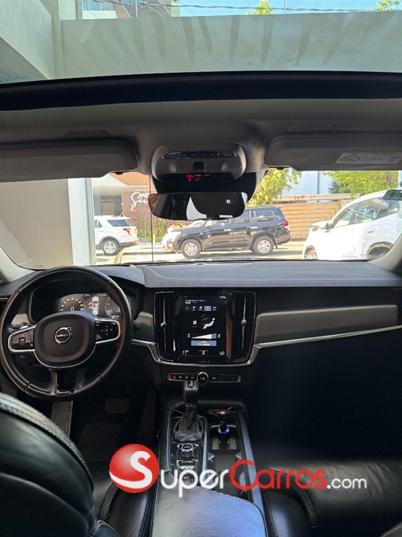 2017 Volvo S90 — foto 8 / 9