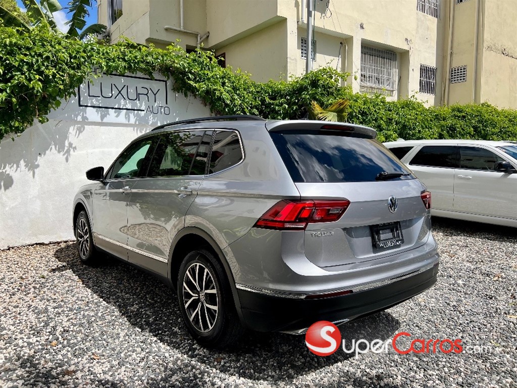 2020 Volkswagen Tiguan SEL 4Motion — foto 5 / 9