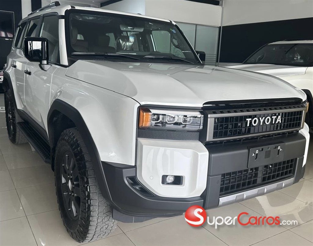 2026 Toyota Land Cruiser Prado Adventure
