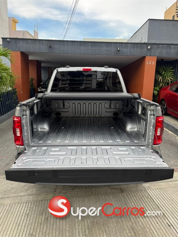 2021 Ford F 150 — foto 10 / 11