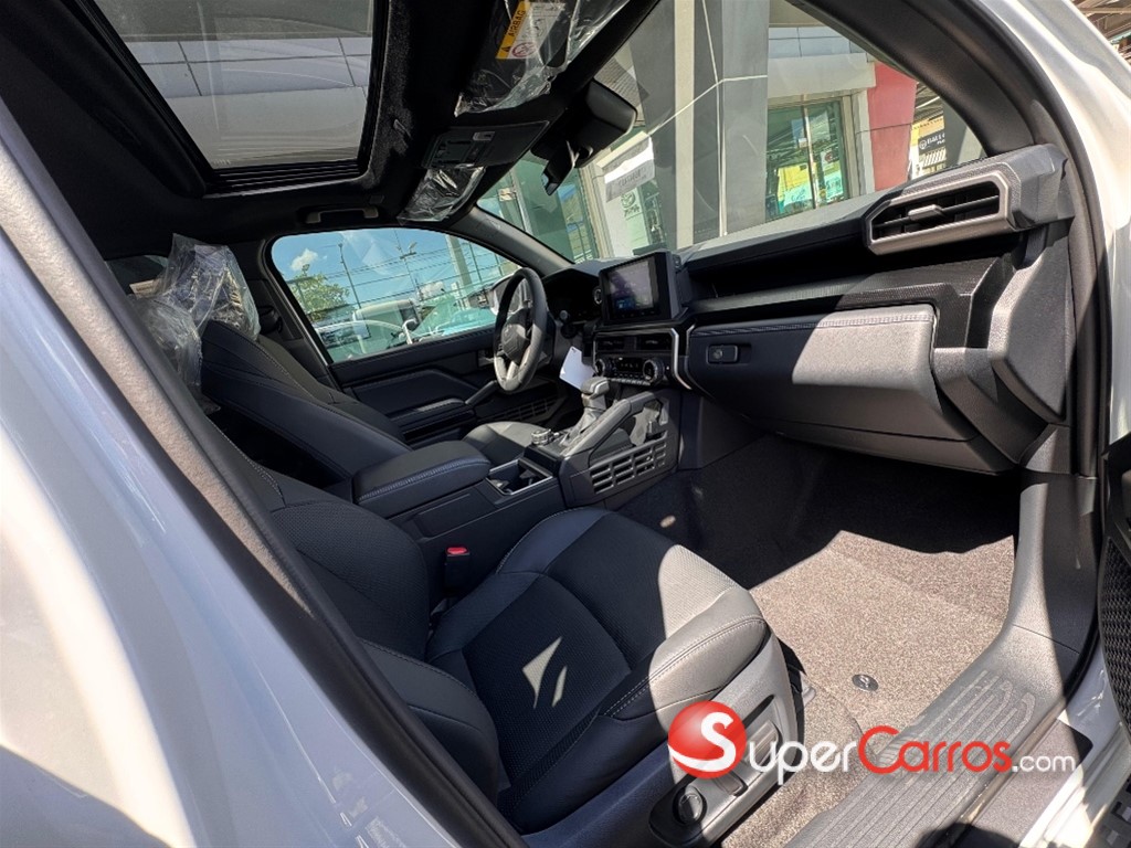 2026 Toyota 4 Runner Limited — foto 5 / 10