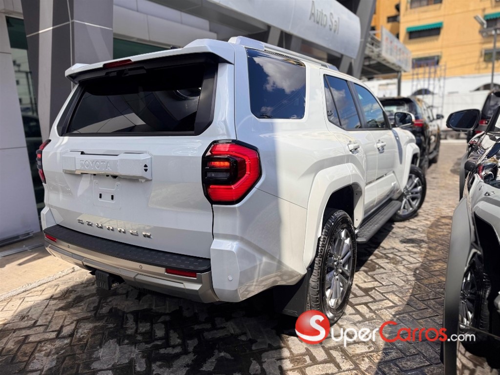 2026 Toyota 4 Runner Limited — foto 9 / 10