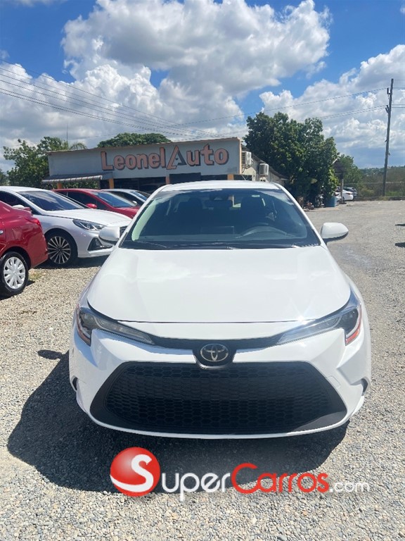 2021 Toyota Corolla LE Plus — foto 2 / 11