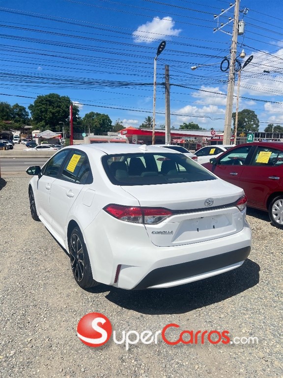 2021 Toyota Corolla LE Plus — foto 6 / 11