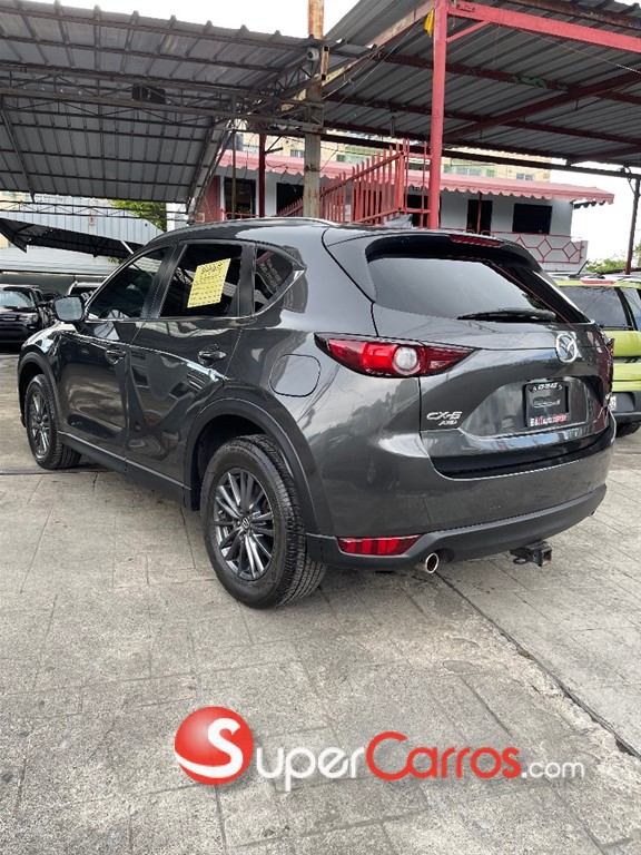 2019 Mazda CX-5 Touring — foto 9 / 10