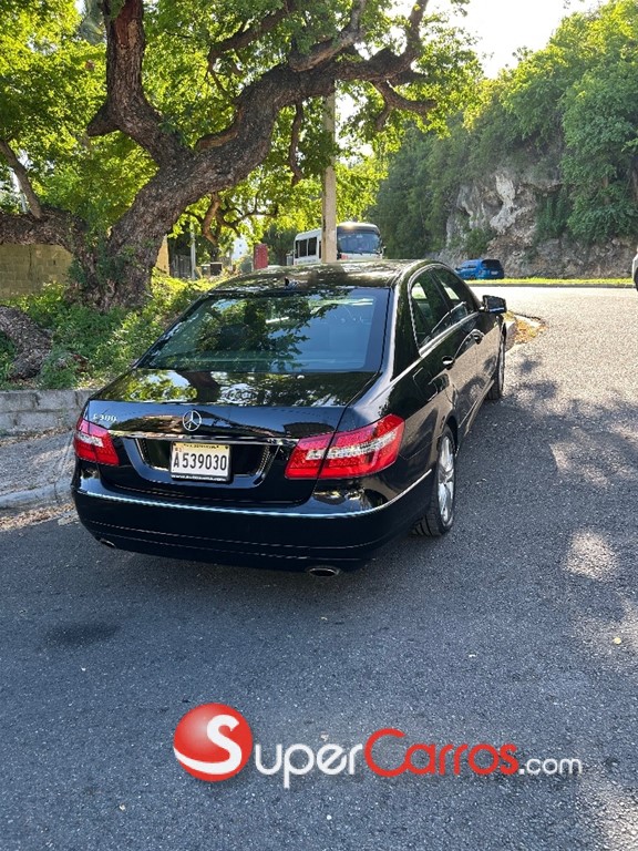 2010 Mercedes-Benz Clase E 300 — foto 11 / 12