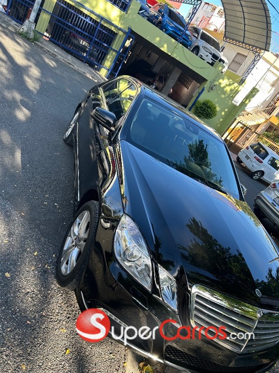 2010 Mercedes-Benz Clase E 300 — foto 12 / 12