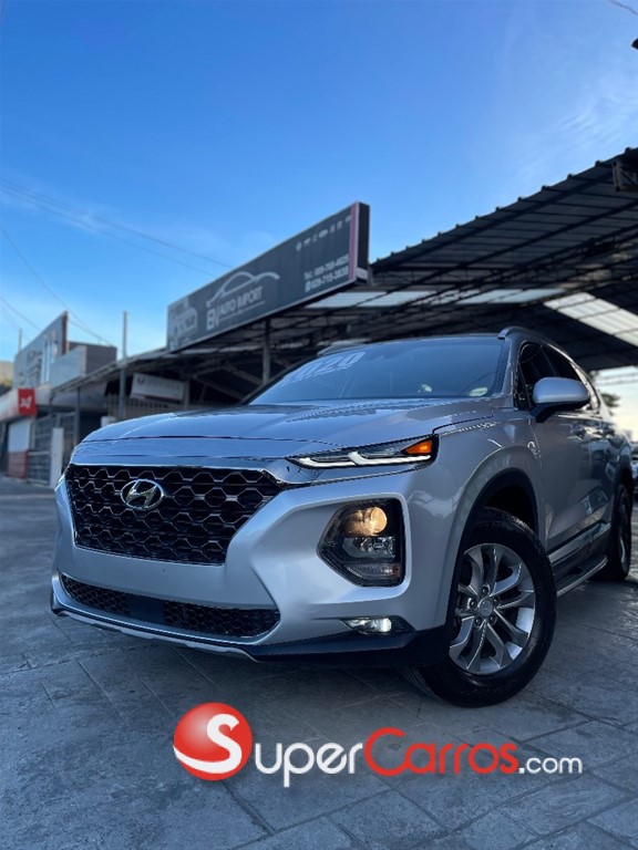 2020 Hyundai Santa Fe SE