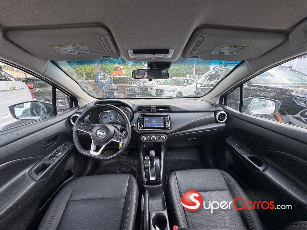 2020 Nissan Versa S Plus — foto 7 / 10