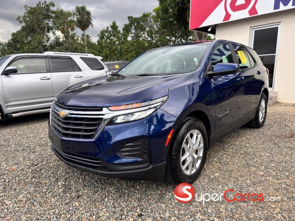 2022 Chevrolet Equinox LS — foto 2 / 9