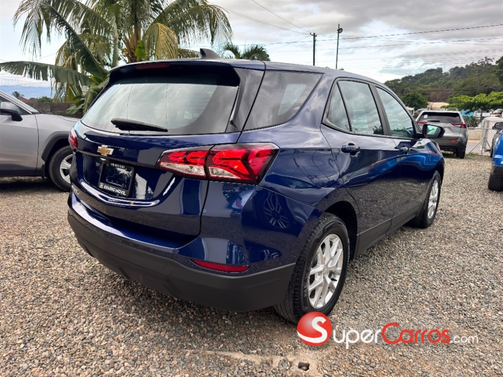 2022 Chevrolet Equinox LS — foto 7 / 9
