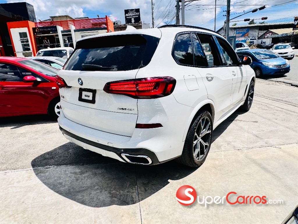 2021 BMW X 5 XDRIVE 40i — foto 5 / 12