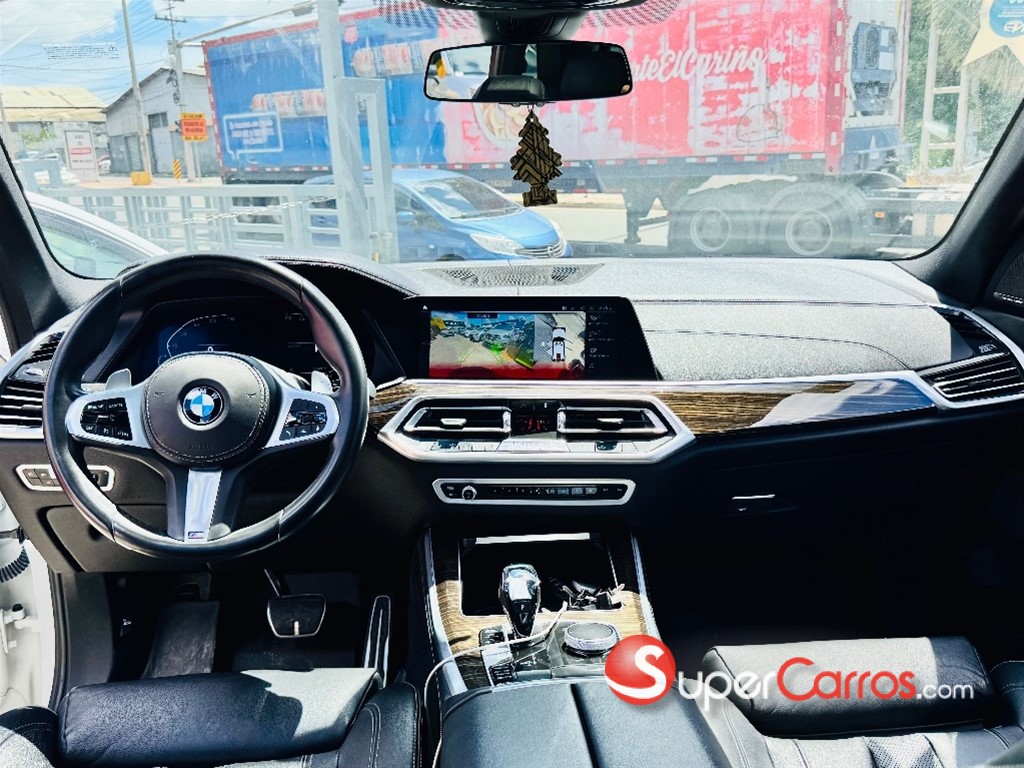 2021 BMW X 5 XDRIVE 40i — foto 9 / 12