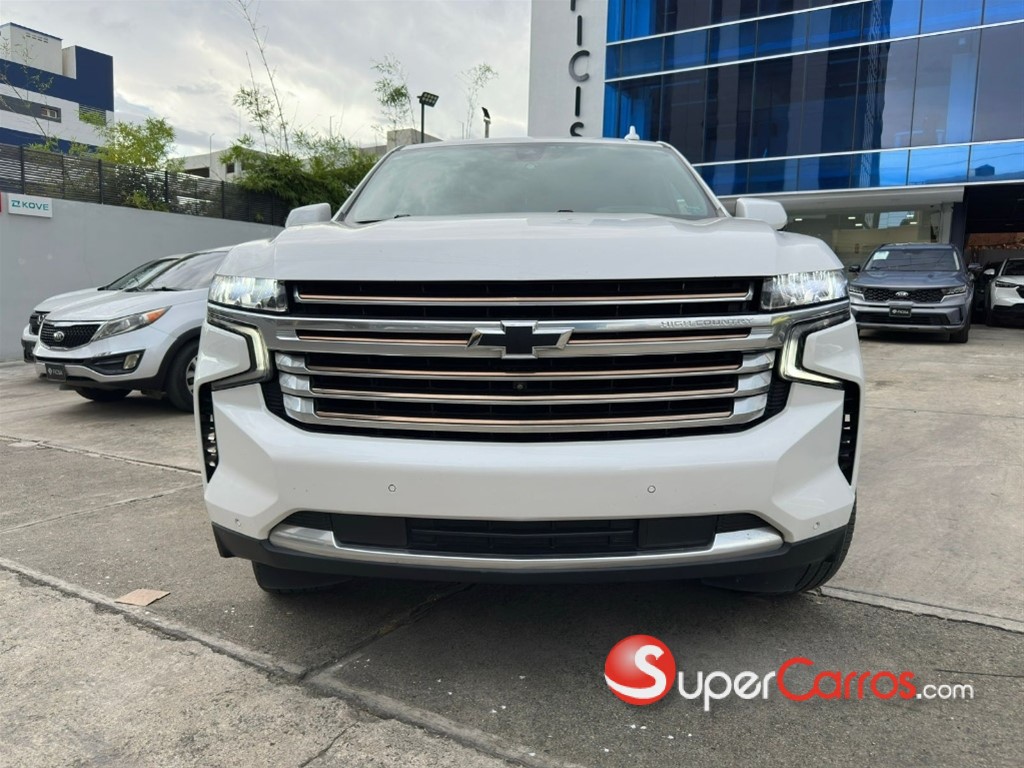 2021 Chevrolet Suburban Highcountry — foto 3 / 9