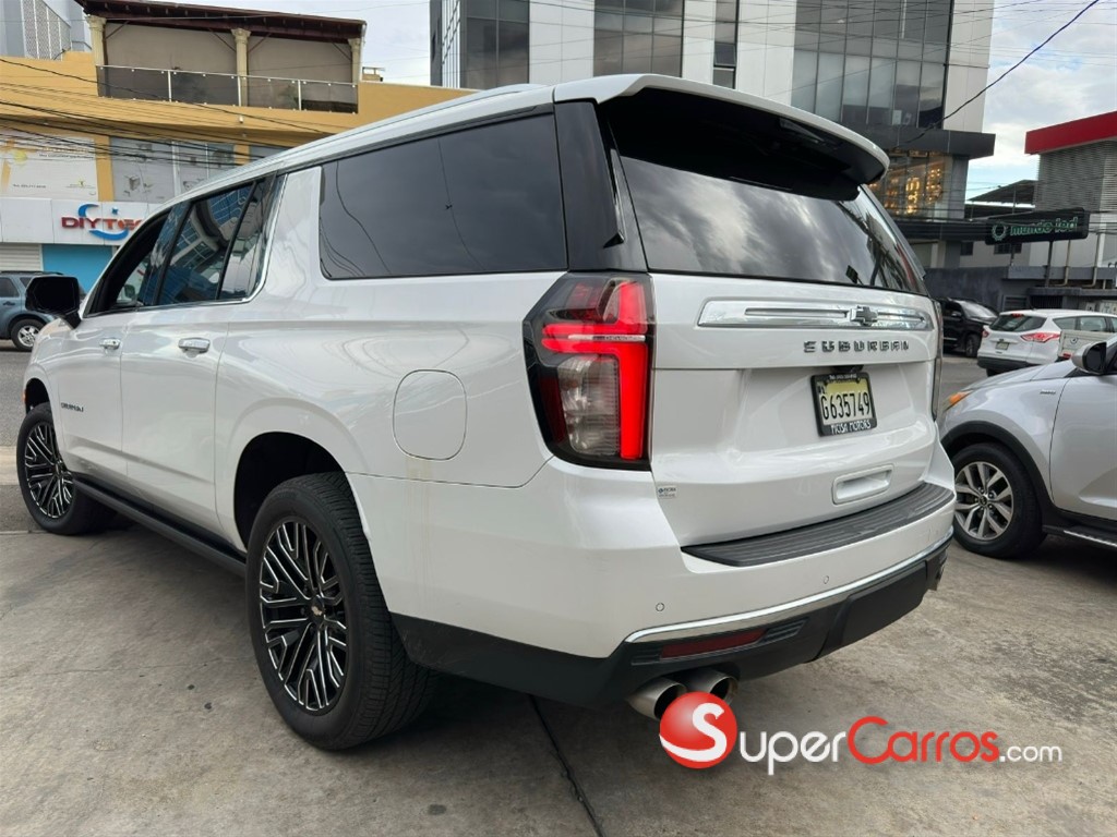 2021 Chevrolet Suburban Highcountry — foto 4 / 9
