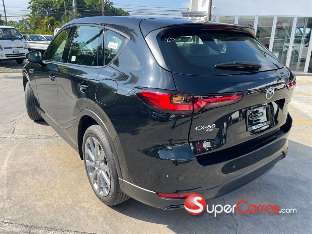 2026 Mazda CX-60 GT — foto 4 / 9