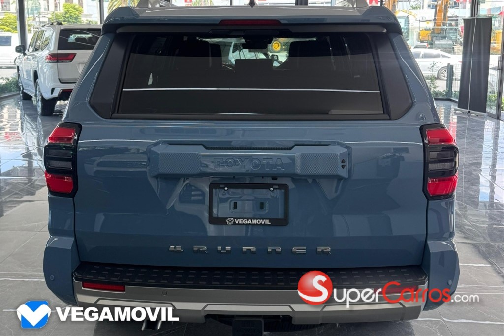 2026 Toyota 4 Runner Limited — foto 5 / 12