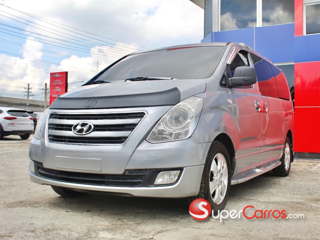 2017 Hyundai Grand Starex