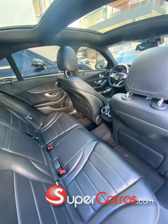2017 Mercedes-Benz Clase C 300 4 Matic — foto 10 / 11
