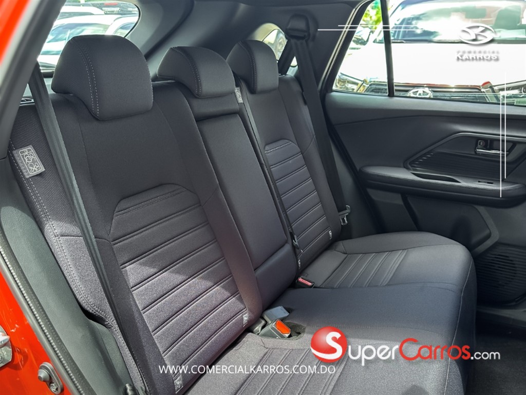 2027 Toyota Yaris Cross Full — foto 4 / 8