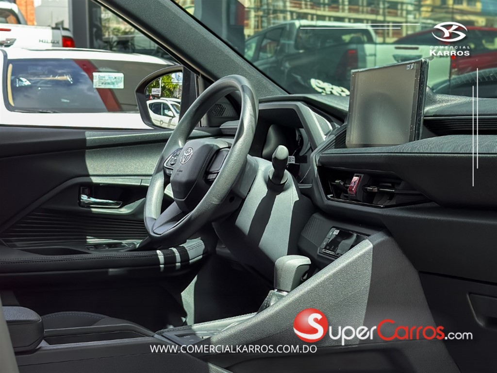 2027 Toyota Yaris Cross Full — foto 7 / 8