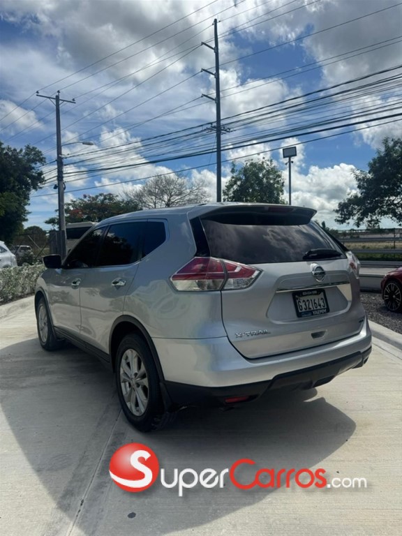 2015 Nissan X-Trail — foto 5 / 8