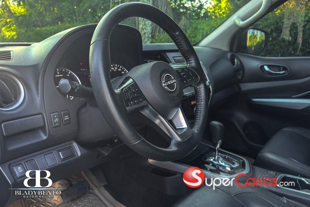 2024 Nissan Frontier LE — foto 6 / 12