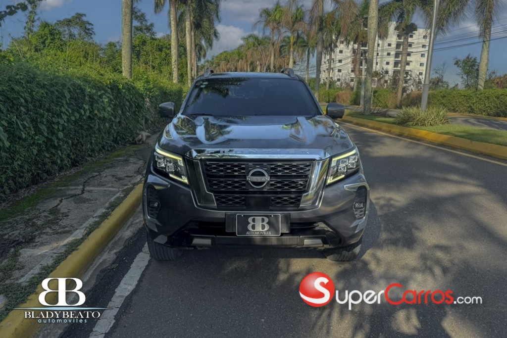 2024 Nissan Frontier LE — foto 7 / 12