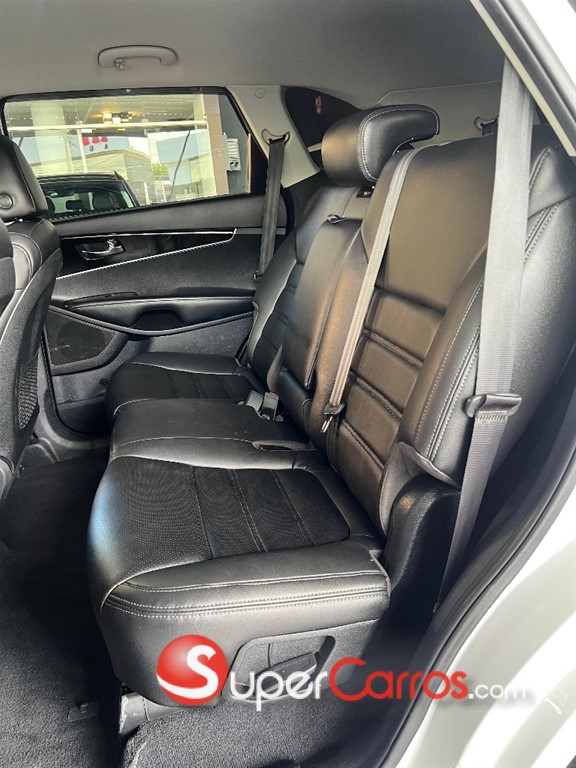 2019 Kia Sorento LX — foto 5 / 8