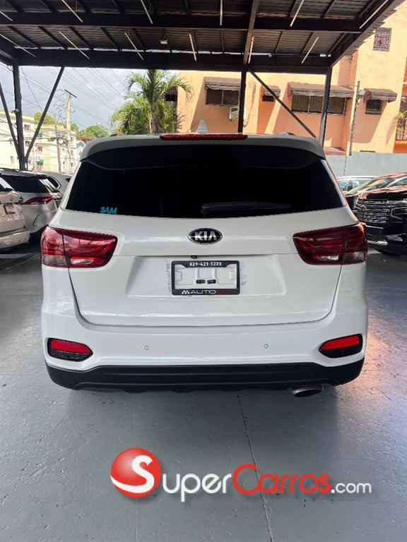 2019 Kia Sorento LX — foto 8 / 8
