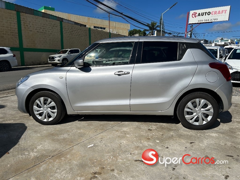 2020 Suzuki Swift — foto 3 / 11