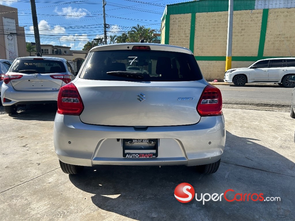 2020 Suzuki Swift — foto 4 / 11