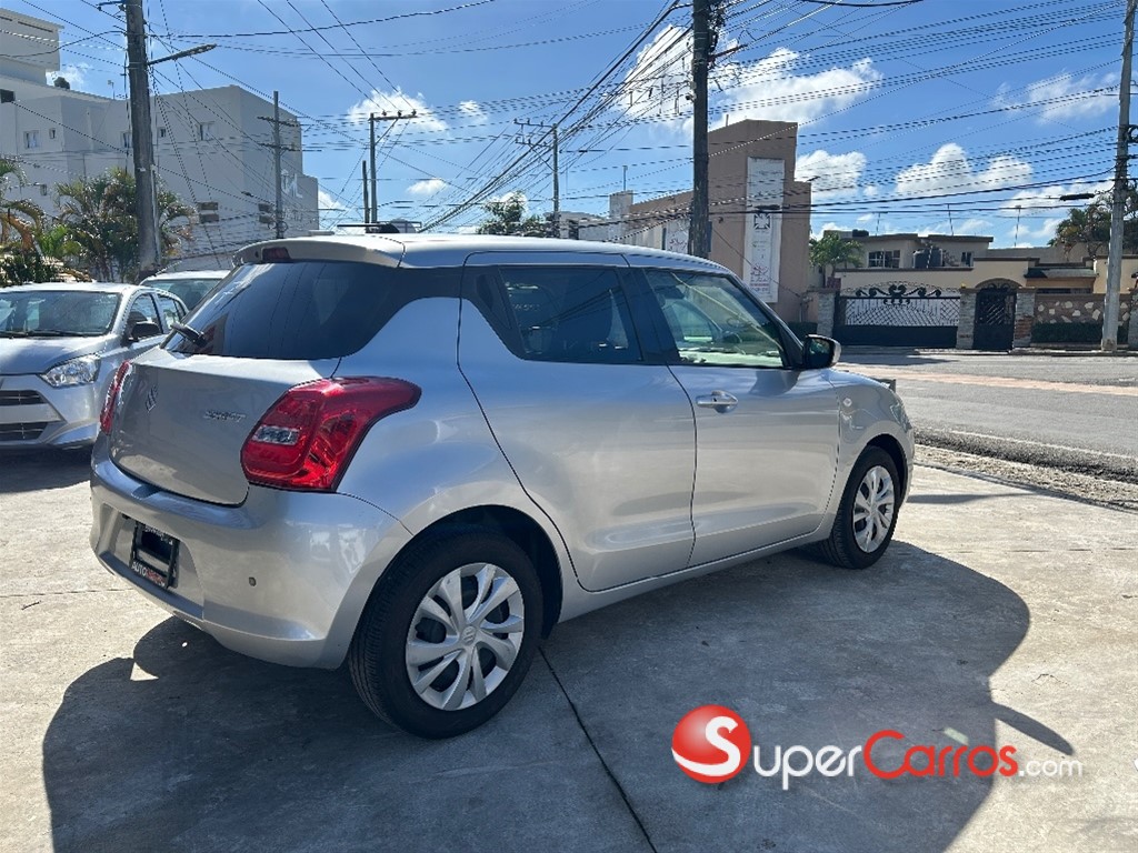 2020 Suzuki Swift — foto 5 / 11